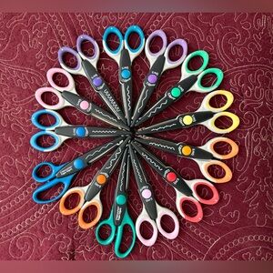 Set of 23 Fiskers/Kraft Edgers Craft Scissors - including Disney Mickey Ears